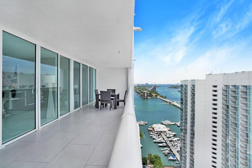 Enchanted! Miami Skyline & Water Views Apartment Екстериор снимка